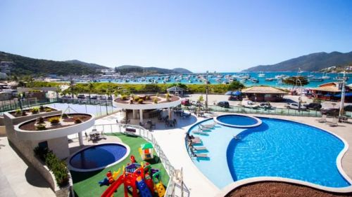 Condomínio Praia dos Anjos Residence Club - Apto 2 ou 3 quartos em Arraial do Cabo