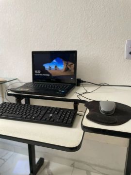 Notebook Lenovo Modelo 80GA