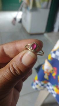 Anel de Ouro com Rubi