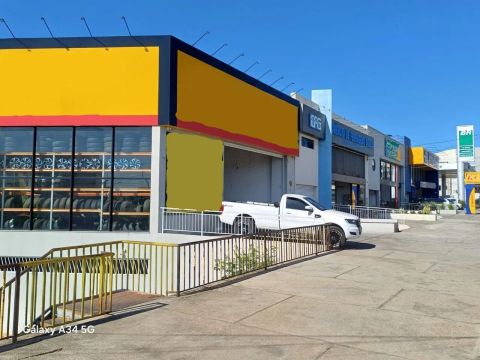 ALUGO   IMOVEL COMERCIAL, LOCALIZAÇÃO EXCELENTE: BRUMADO BA