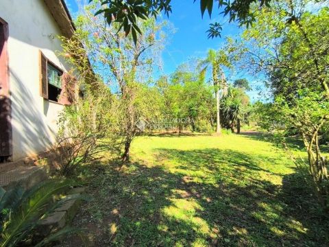 Charmosa Chácara à Venda em Rolante - RS