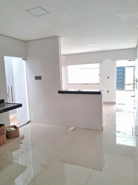 Vende se Casa Maracanã 3 quartos Aceita Financiamento Lote 150 metros