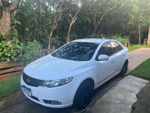 Kia cerato sx3 2011