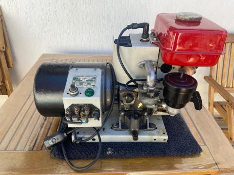 Vendo Gerador Yanmar 4T, 1,45 kW, 110v