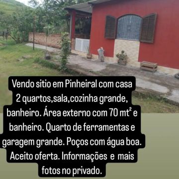 Chacara com casa em Pinheiral - 2 quartos, área externa e garagem