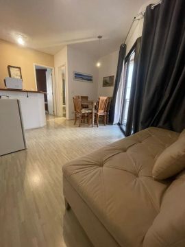 Flat para aluguel em Moema! Lavanderia, muito bem localizado!