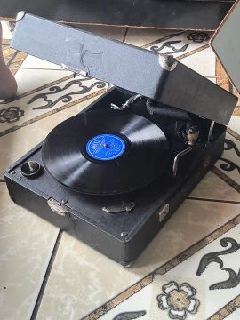 Vitrola antiga 