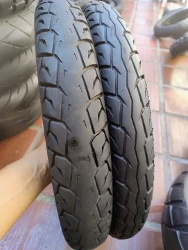 Pneus de moto Lote 2