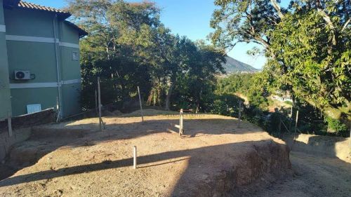 Terreno à venda, 560 m² por R$ 390.000,00 - Serra Grande - Niterói/RJ