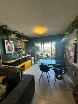 Apartamento a venda no Ed. Laguna Residence em Lagoa Nova