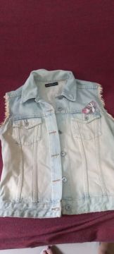 Peças jeans shorts,coletes e calça,vestidos conjunto de calça e blusa.