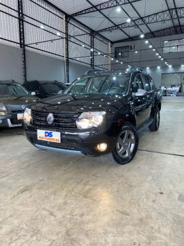 Duster 2.0 - 4x2 Aut