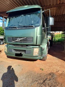 Volvo VM 260 bitruck 2010