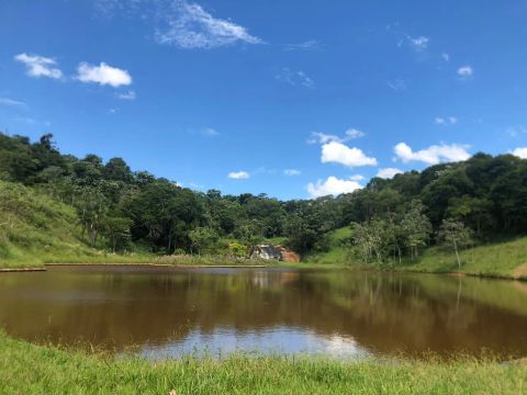 LOTES EM IGARATÁ COM VISTA PRIVILEGIADA!