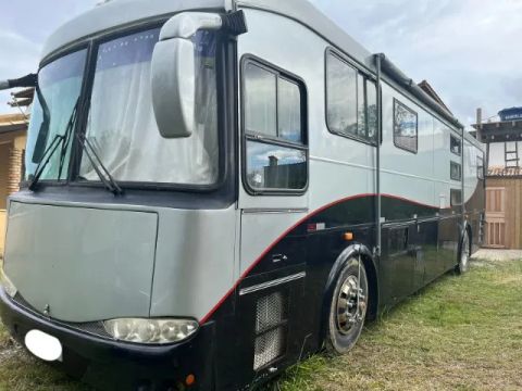 Vendo motorhome Mercedes.