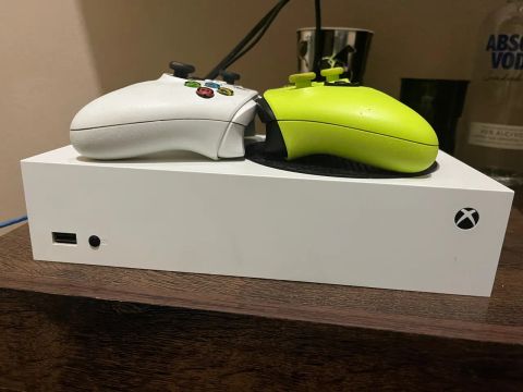 Xbox Series S - Semi Novo