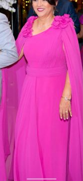 Vestido Longo Rosa com Detalhes em Flores