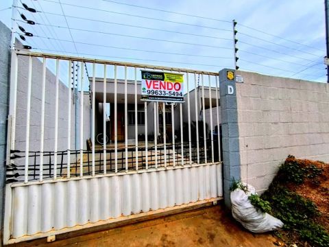 Casa 2 dormitórios para Locação em Várzea Grande, Jardim Paula II, 2 dormitórios, 2 banhei