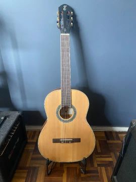 Violão tagima Paraty