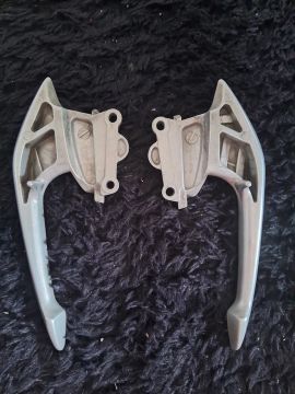 Alças CB300