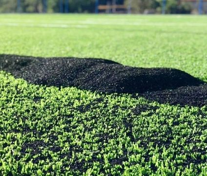 Granulado de borracha para campo de grama sintética 