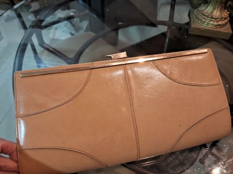 Bolsa de mão vintage em couro bege