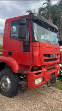 Cabine Caminhão Iveco Trakker 420 2010