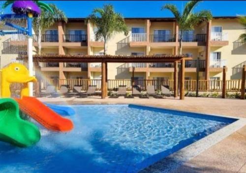 Apartamento Térreo - Com Piscina e Parquinho Aquático para Criança - Temporada 