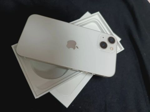 iPhone 13 branco