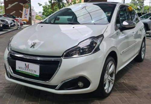PEUGEOT 208 URBANTECH 1.6 AUT 2018