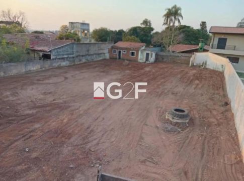 Terreno à venda no Residencial Villaggio Shangrilá