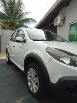Sandero Stepway 1.6 8v-13/13 conservado so 34.700,00