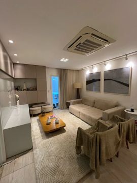 Imóvel para venda possui 120 metros quadrados com 3 quartos em Coaçu - Eusébio - CE