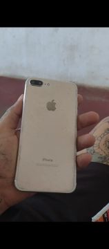iPhone 7 plus 