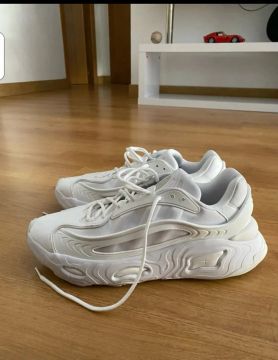 Adidas Oznova Branco 42