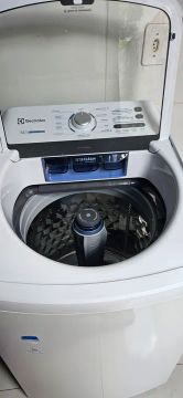 Máquina de Lavar Roupa Electrolux 14kg