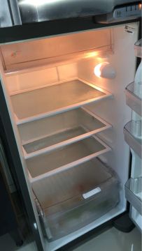 Geladeira em ótimo estado