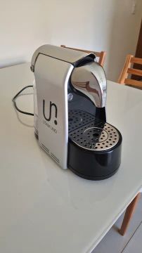 Cafeteira Espresso Utam Uno - Nova