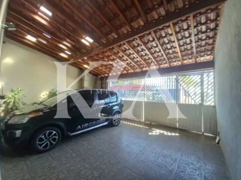 Casa venda com 6 dormitórios no Bairro Medeiros- Jundiaí.