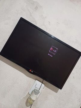TV e monitor LG 22 polegadas