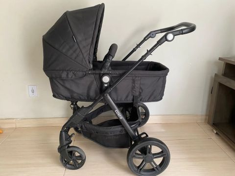 Carrinho de bebê Moisés e bebê conforto cosco 