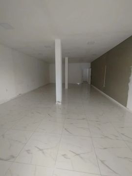 Loja Comercial para aluguel no Bairro Granada em Uberlândia - MG.