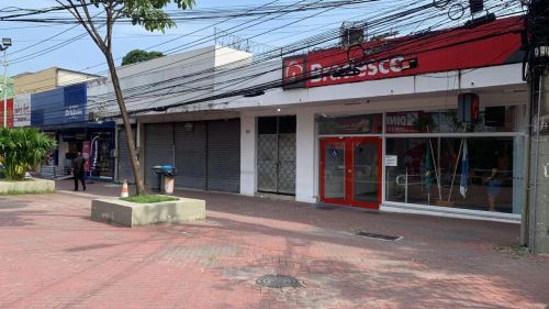 ALUGO 2 LOJAS, COM MAIS DE 360m2 CADA, NO CALÇADÃO DE ITAGUAÍ  - EXCELENTE OPORTUNIDADE