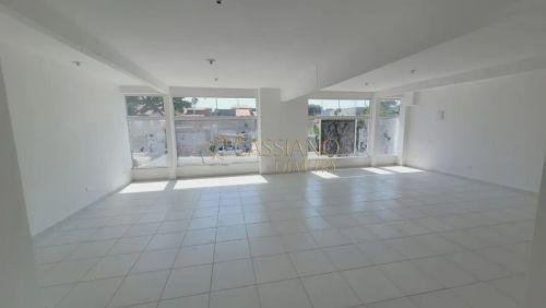 Ponto comercial para venda e locação de 235,59m² | 06 banheiros e 04 vagas de garagem | Bo