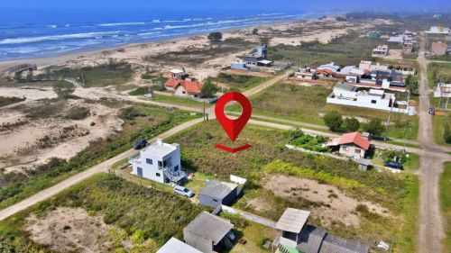 Terreno à venda, 360 m² por R$ 190.000,00 - Caravelle - Passo de Torres/SC