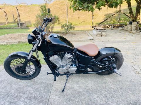 Shadow VT600 2001