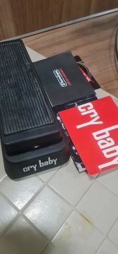 Pedal de Wah Wah Cry Baby Dunlop GCB95