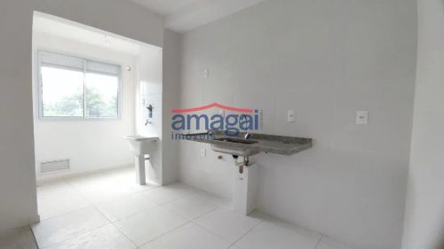 Apartamento novo no condomínio Pérola