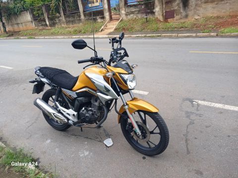 Moto Cg 160 Titan 22 30 mil km Troco em Bros 