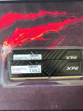 Vendo memória ram DDR4 16gb 3200mhz XPG 